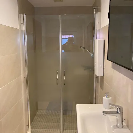 Ferienzimmer Olaf 아파트 *