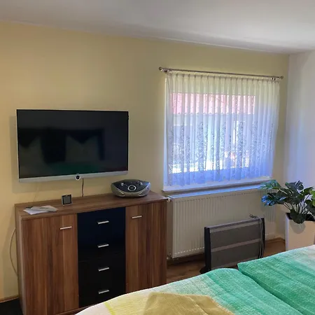 Ferienzimmer Olaf * Waren (Mueritz)